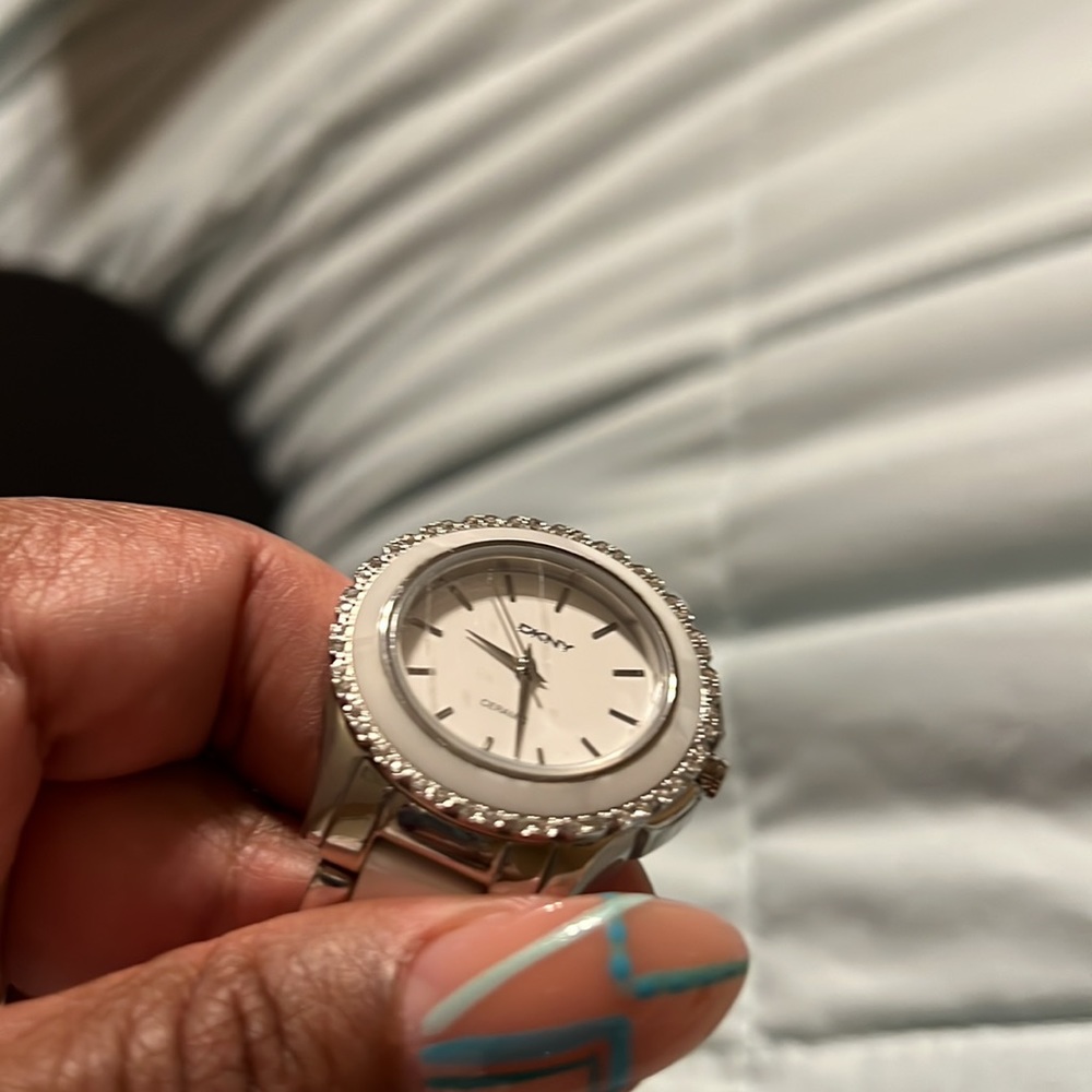 Dkny Watch - image 7
